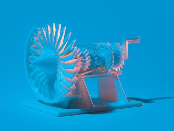 GE 3D打印发动机模型