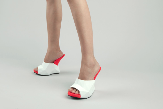 3D打印鞋：知名女鞋品牌United Nude推出3D打印鞋Float